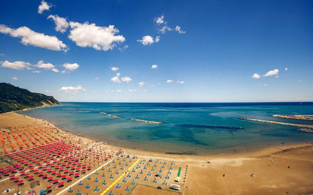 Casa Del Faro - Baia Flaminia *
